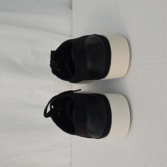 Vince GRADY  LOW TOP  black and white sneakers sz US 8 EI 38 - Picture 5 of 11